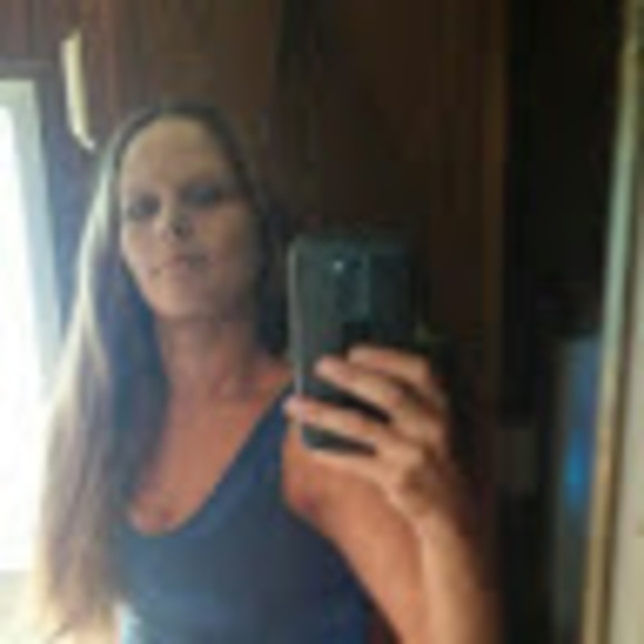 hollywhite406